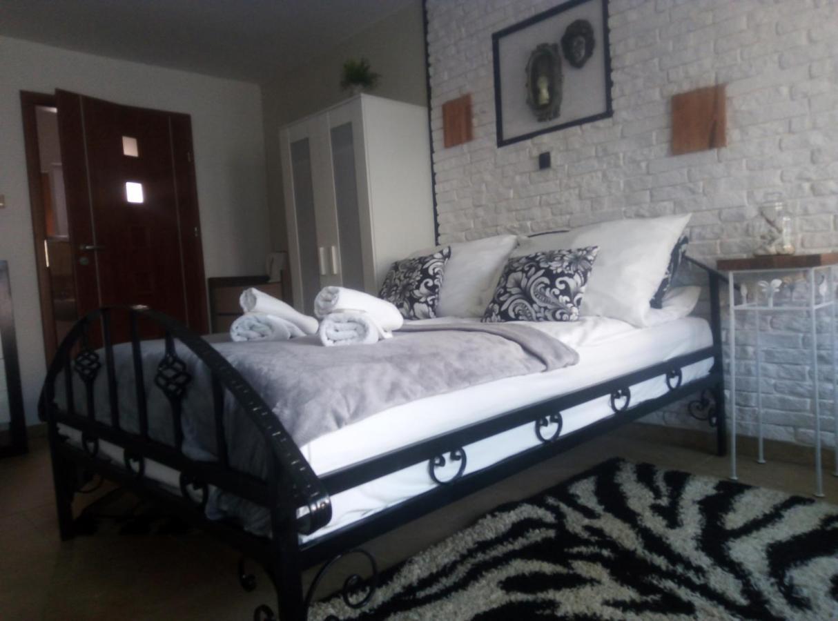 K 2 Hotel Jastrzebia Gora Exterior photo